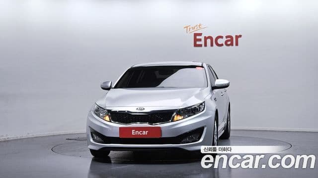 Kia K5 2.0 Deluxe, 2011 3