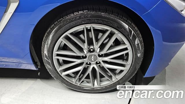 Genesis G70 Supreme, 2018 все фото