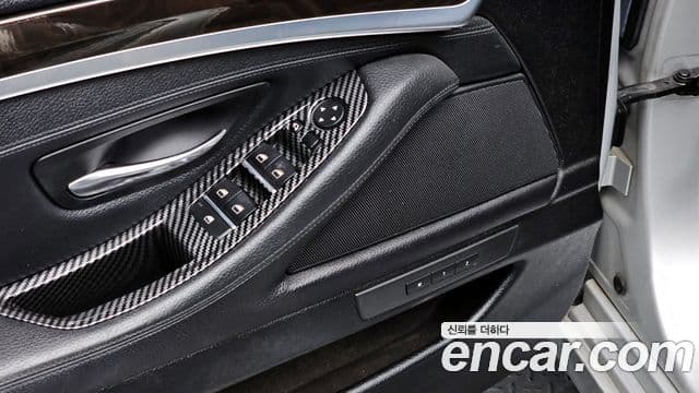 BMW 5시리즈 (F10), 2012 17