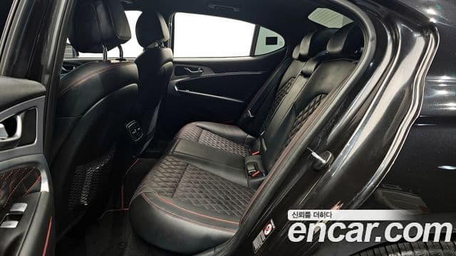 Genesis G70 Supreme, 2018 12