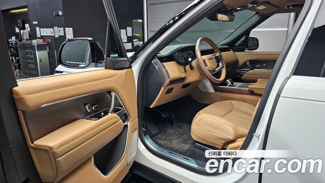 Land Rover Range Rover 5세대 P530 AB LWB, 2025 11
