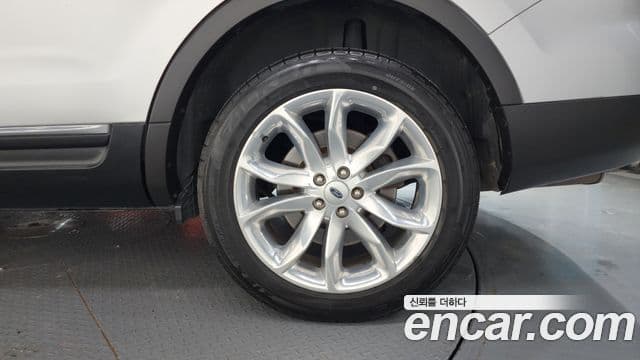 Ford Explorer 5세대, 2015 все фото