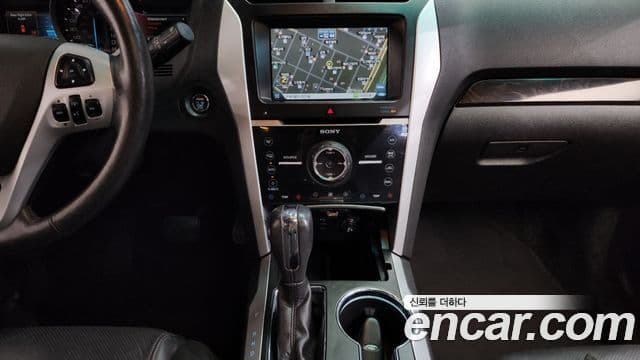 Ford Explorer 5세대, 2015 15