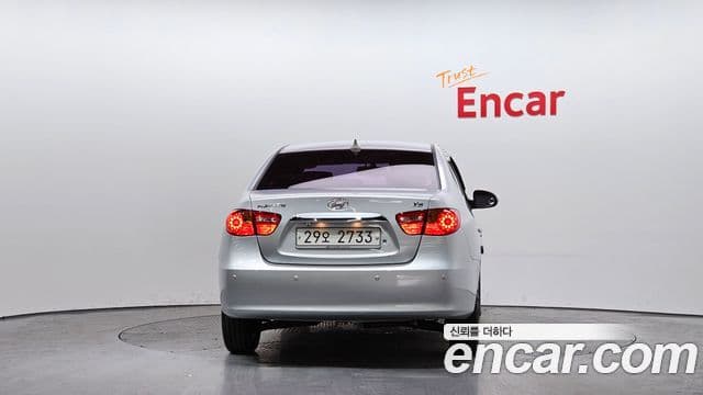 Hyundai Avante HD Luxury чёрный, 2010 4