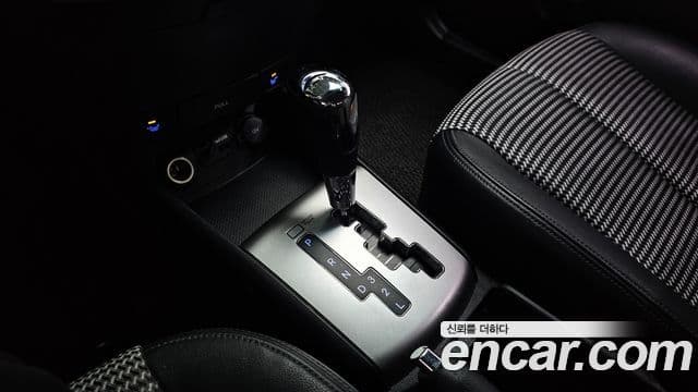 Hyundai Avante HD Luxury чёрный, 2010 9