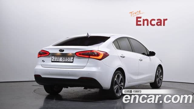 Kia K3 Trendy, 2015 2