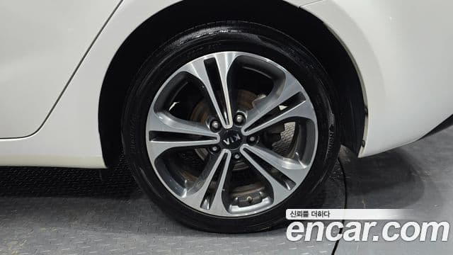 Kia K3 Trendy, 2015 все фото