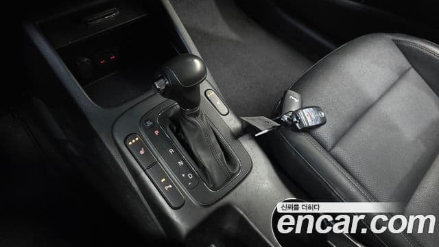 Kia K3 Trendy, 2015 9