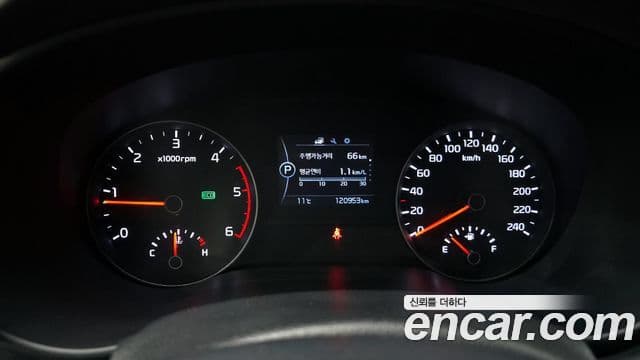 Kia Sportage 4세대 дизель 2.0 2WD Trendy, 2016 8