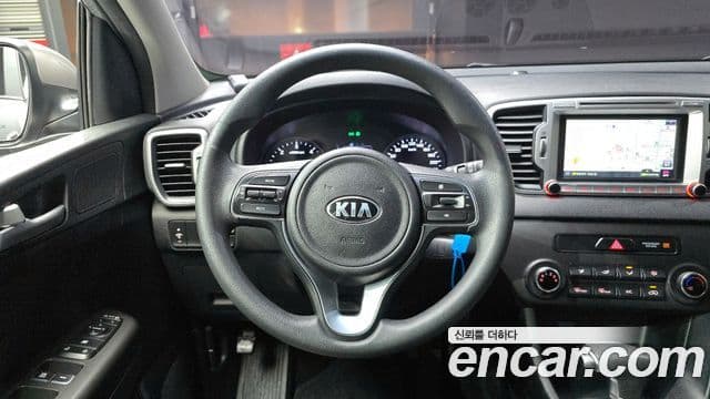 Kia Sportage 4세대 дизель 2.0 2WD Trendy, 2016 13