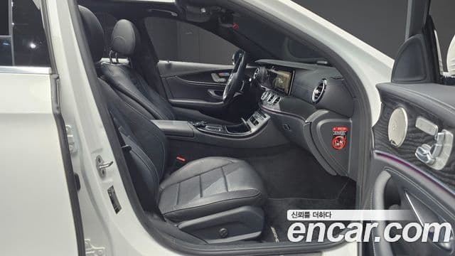 Mercedes-Benz E-класс W213 AMG Line, 2022 10