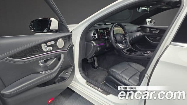 Mercedes-Benz E-класс W213 AMG Line, 2022 11