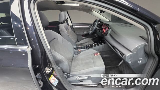 Volkswagen Гольф 8세대 Prestige, 2023 10