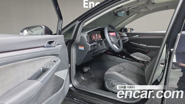 Volkswagen Гольф 8세대 Prestige, 2023 13