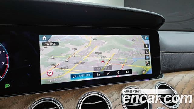 Mercedes-Benz E-класс W213 Exclusive, 2021 14