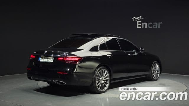 Mercedes-Benz E-класс W213 AMG Line, 2022 2