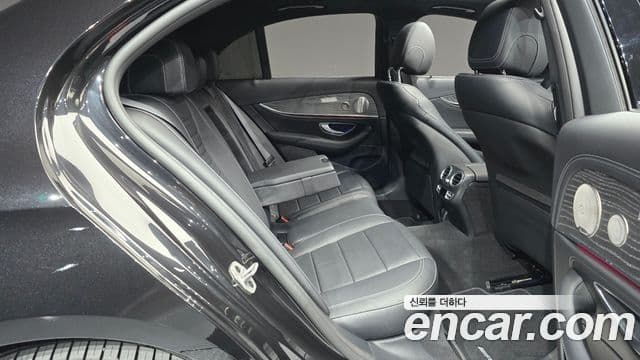 Mercedes-Benz E-класс W213 AMG Line, 2022 12