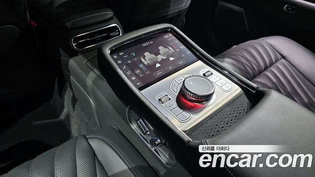 Genesis G90 (RS4) бензин 3.5 турбо AWD, 2023 9