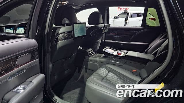 Genesis G90 (RS4) бензин 3.5 турбо AWD, 2023 12