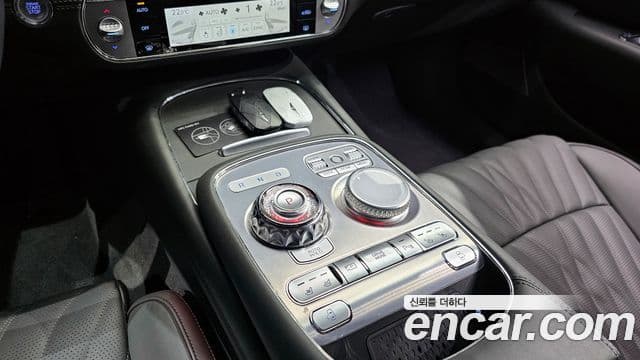 Genesis G90 (RS4) бензин 3.5 турбо AWD, 2023 20