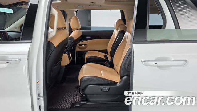 Kia Carnival 4세대 Signature, 2022 12