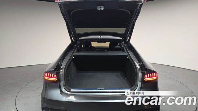 Audi A7 (4K) Premium, 2020 21