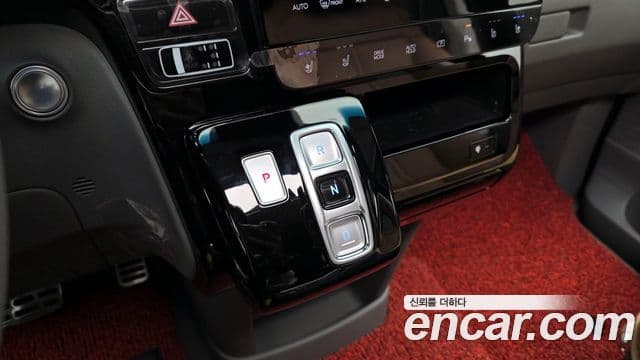Hyundai Staria Inspiration, 2025 9