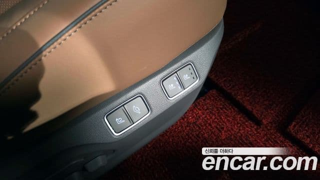 Hyundai Staria Inspiration, 2025 18