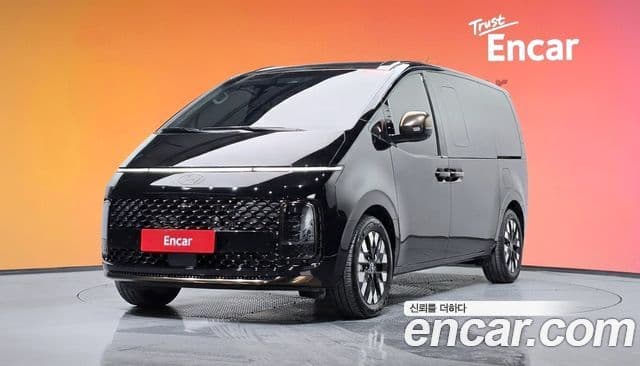 Hyundai Staria Inspiration, 2025 1