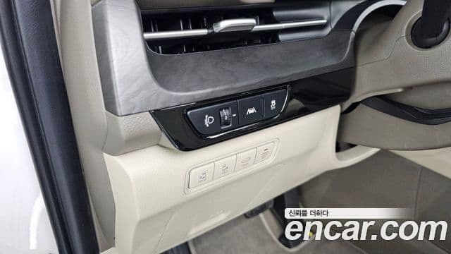 Kia Carnival 4세대 Signature, 2021 16