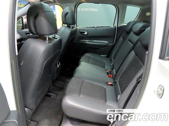 Peugeot 3008 1세대, 2014 13