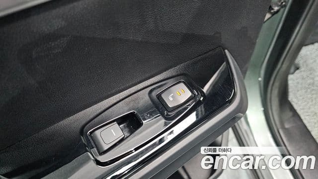 KG모빌리티(SsangYong) Torres T7, 2024 18