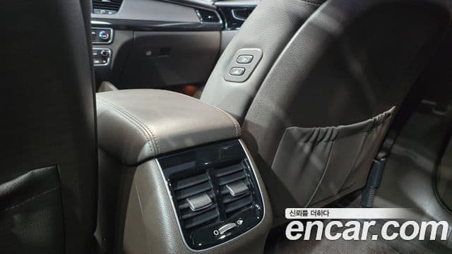 Kia All New K7 Prestige, 2016 17