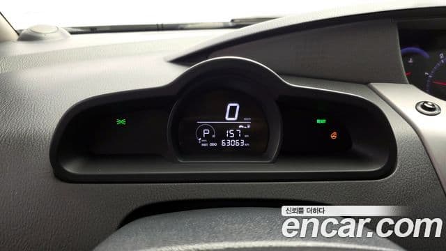 KG모빌리티(SsangYong) Korando 투리스모 4WD RX 9인승, 2018 8