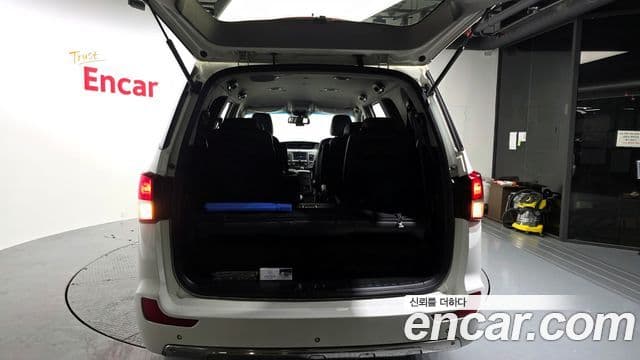 KG모빌리티(SsangYong) Korando 투리스모 4WD RX 9인승, 2018 20