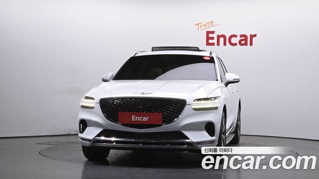 Genesis GV70, 2021 3