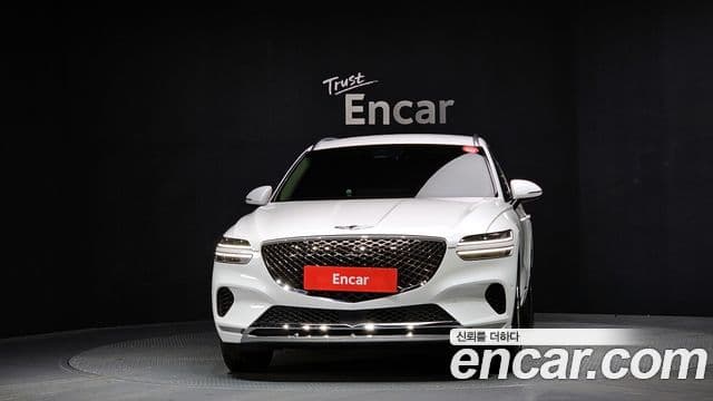 Genesis GV70, 2024 3