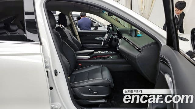 Genesis GV70, 2024 11