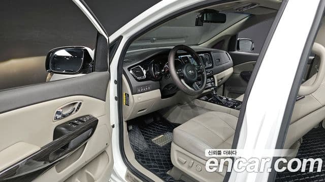 Kia All New Carnival President, 2018 11