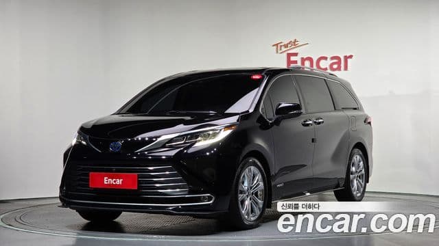 Toyota Sienna 4세대, 2021 1