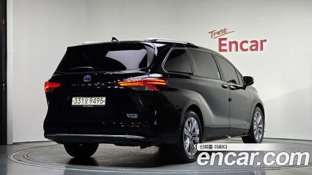 Toyota Sienna 4세대, 2021 2