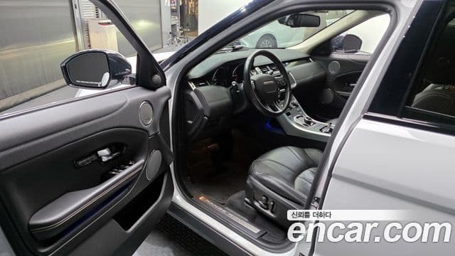 Land Rover Range Rover Evoque 2.0 TD4 HSE, 2019 10