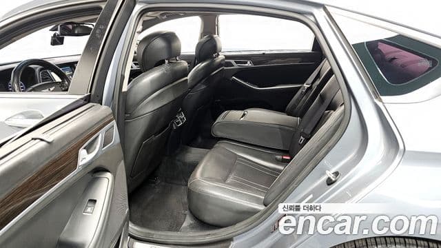 Hyundai Genesis DH 3.8 экспортная версия, 2015 11