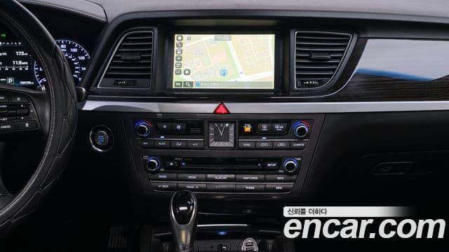 Hyundai Genesis DH 3.8 экспортная версия, 2015 19