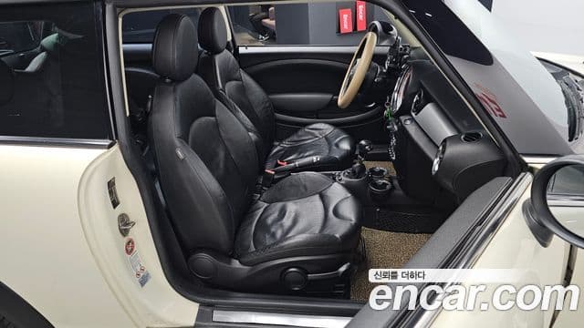 Mini Cooper 2세대, 2012 11