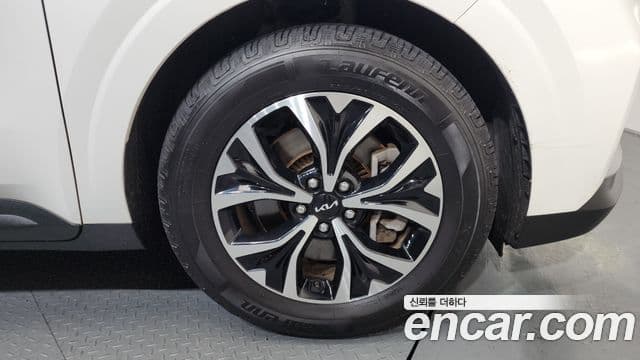 Kia Carnival 4세대 Prestige, 2023 все фото