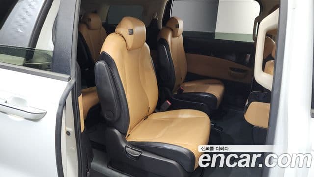 Kia Carnival 4세대 Prestige, 2023 12
