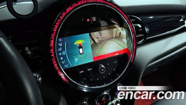 Mini Cooper 3세대, 2024 17