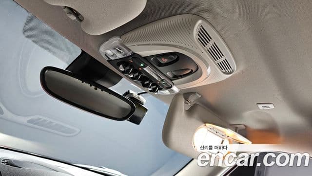 Mini Cooper 3세대, 2024 19