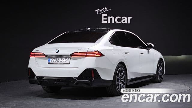 BMW 5시리즈 (G60) 523d xDrive M Sport, 2025 2